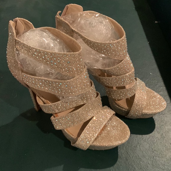 Glitter Encrusted Heels by Charlotte Russe - Picture 1 of 12